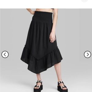 Women's Woven Handkerchief Hem Midi Skirt